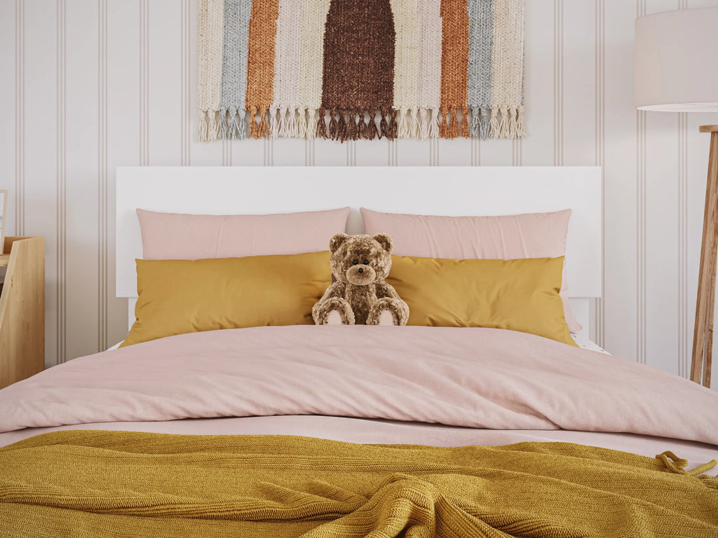 White Twin Solid Wood Platform Bed P200300