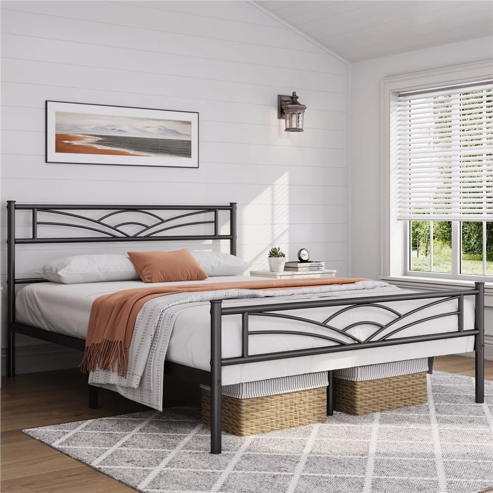 Queen Black Metal Bed L15140