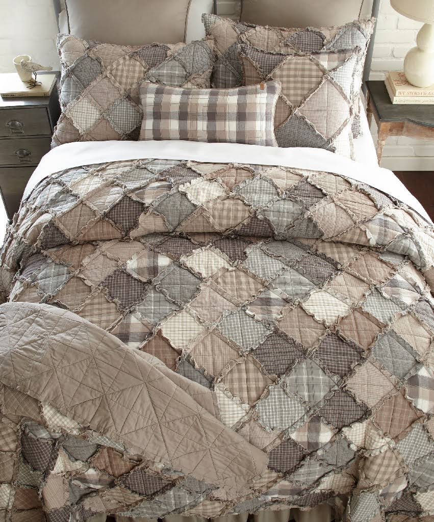 Full/Queen Quilt T3828