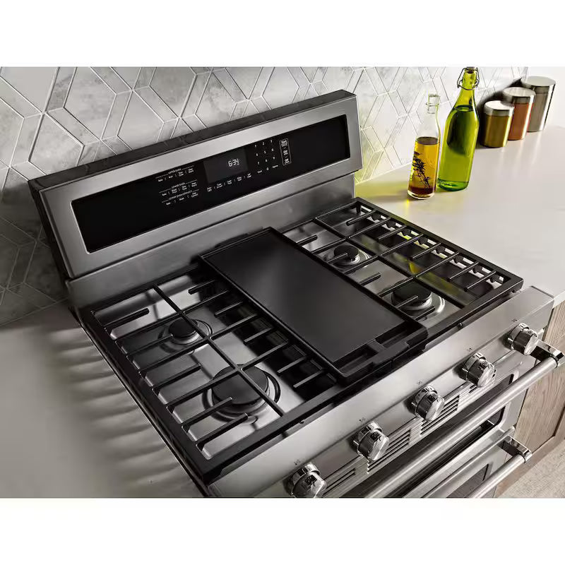 6.0 cu. ft. Double Oven Gas Range with Convection Oven in Stainless Steel V926315