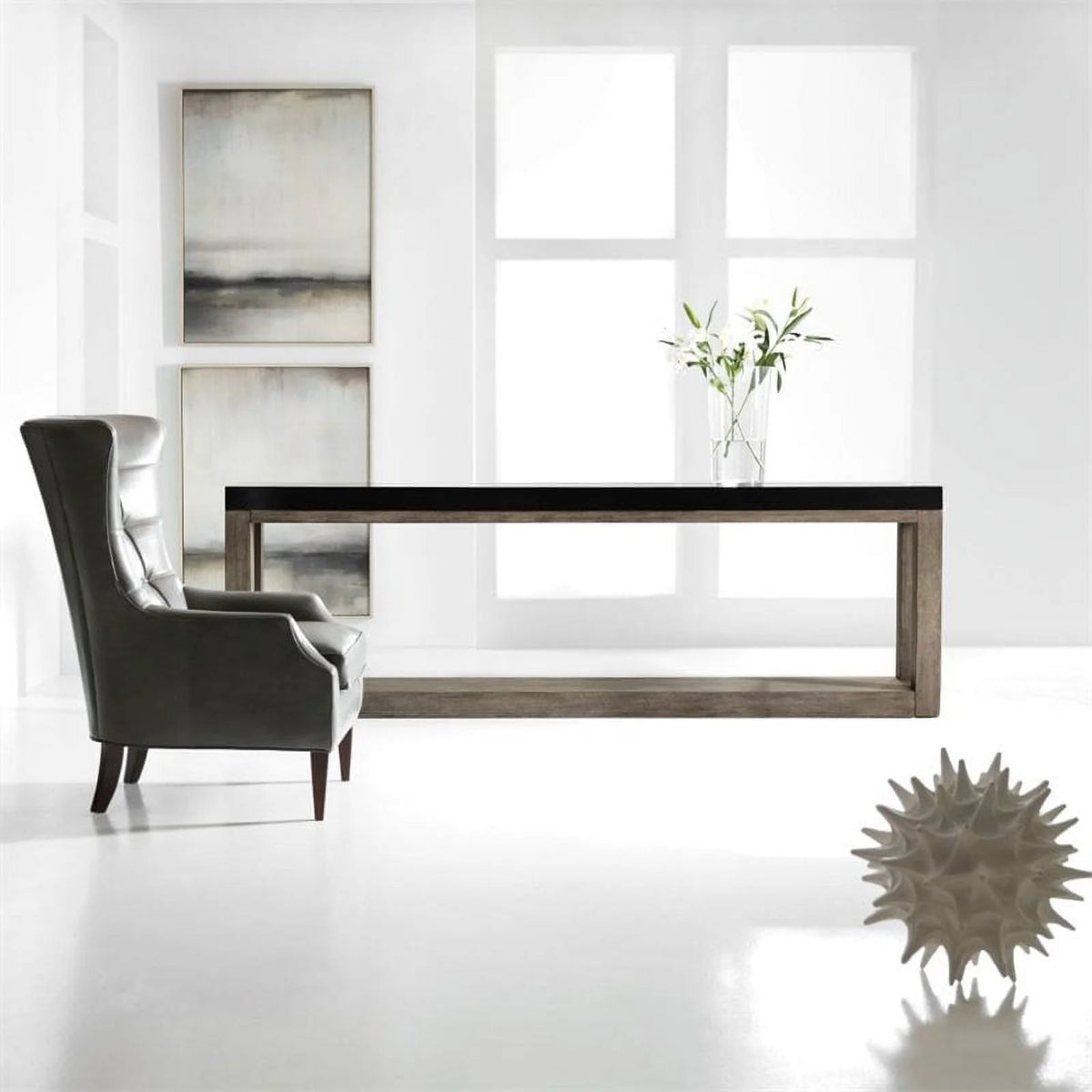 Contemporary Wood Console Table in Black and Brown D667