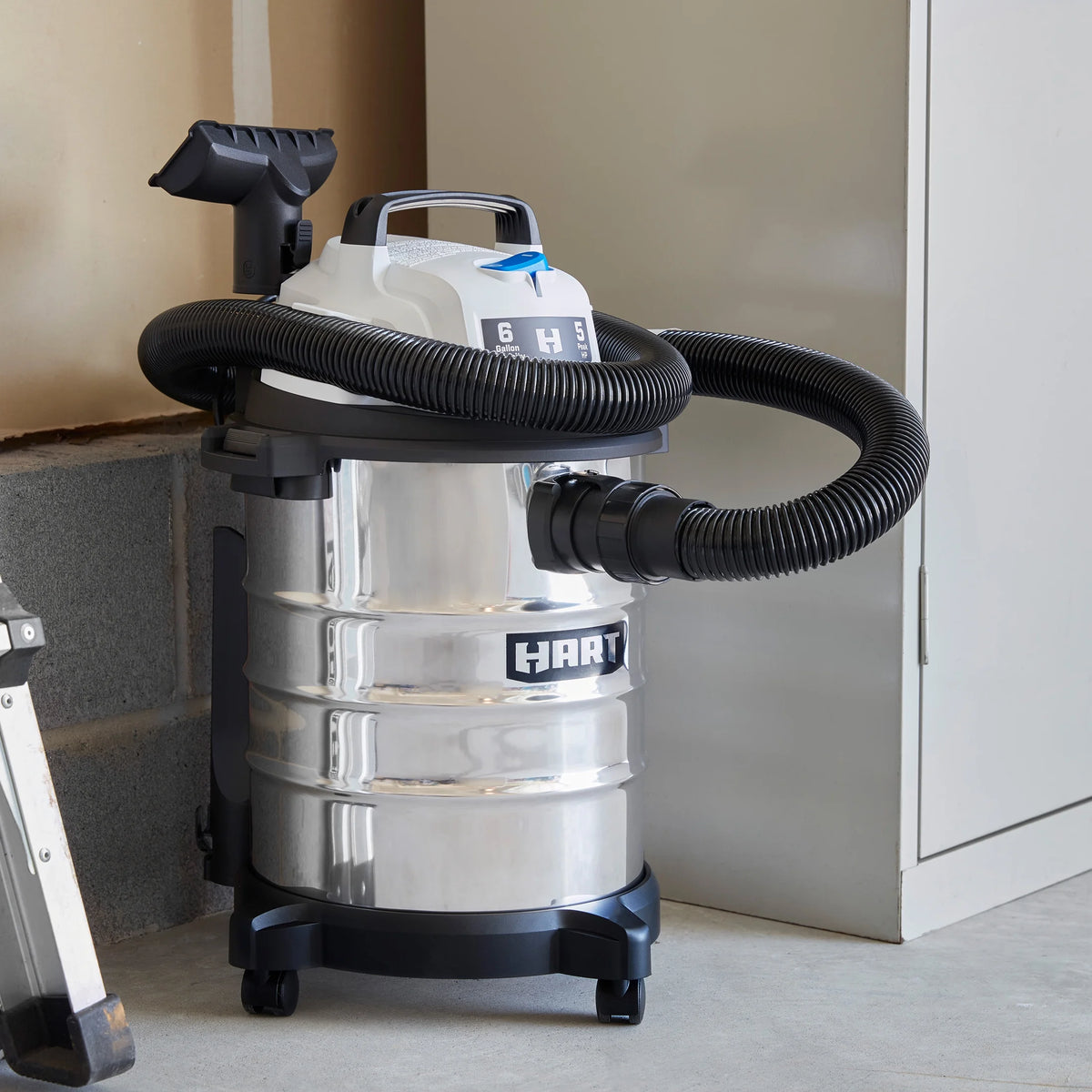 6 Gallon 5 Peak HP Stainless Steel Wet/Dry Vacuum X5361