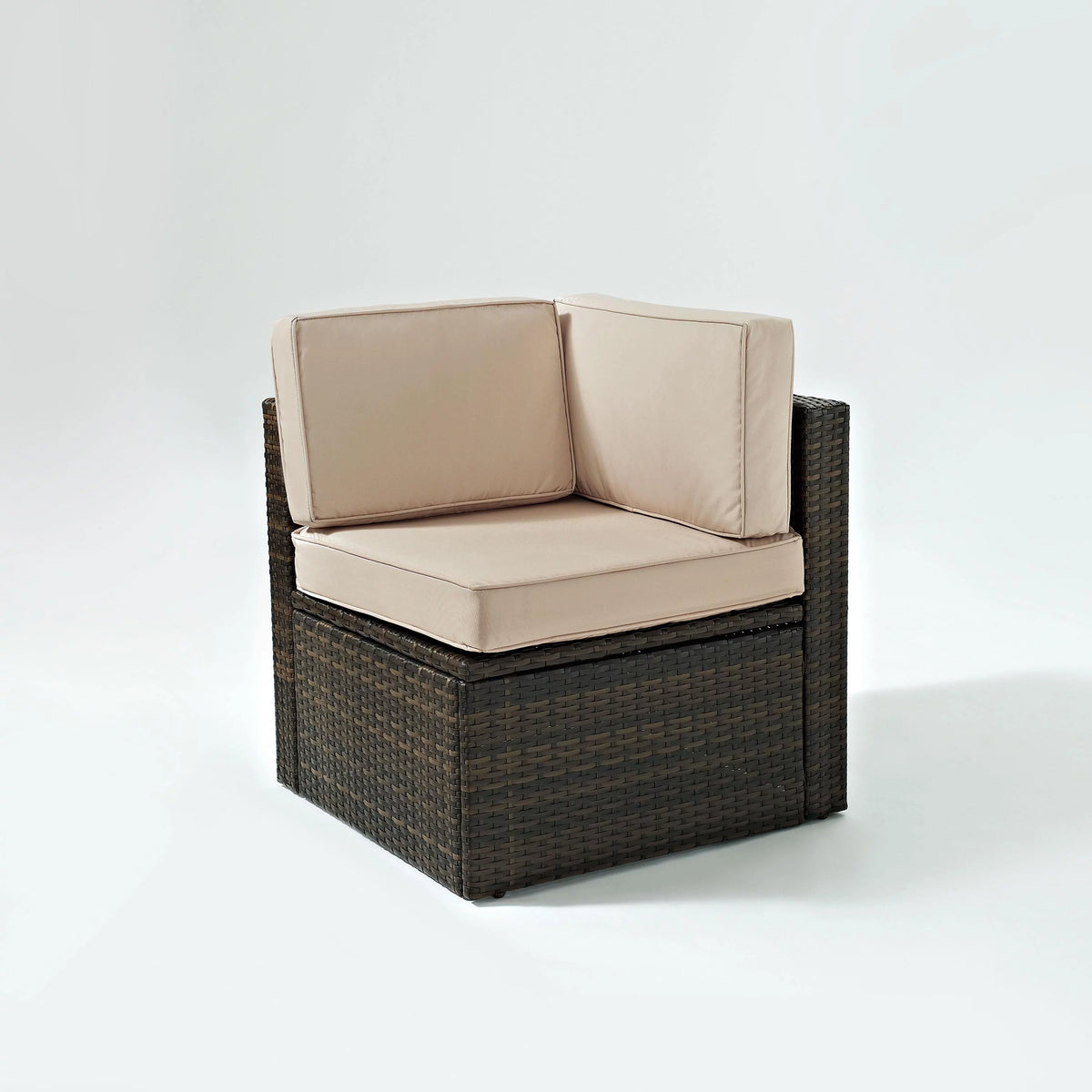 Brown Wicker Corner Patio Chair L346