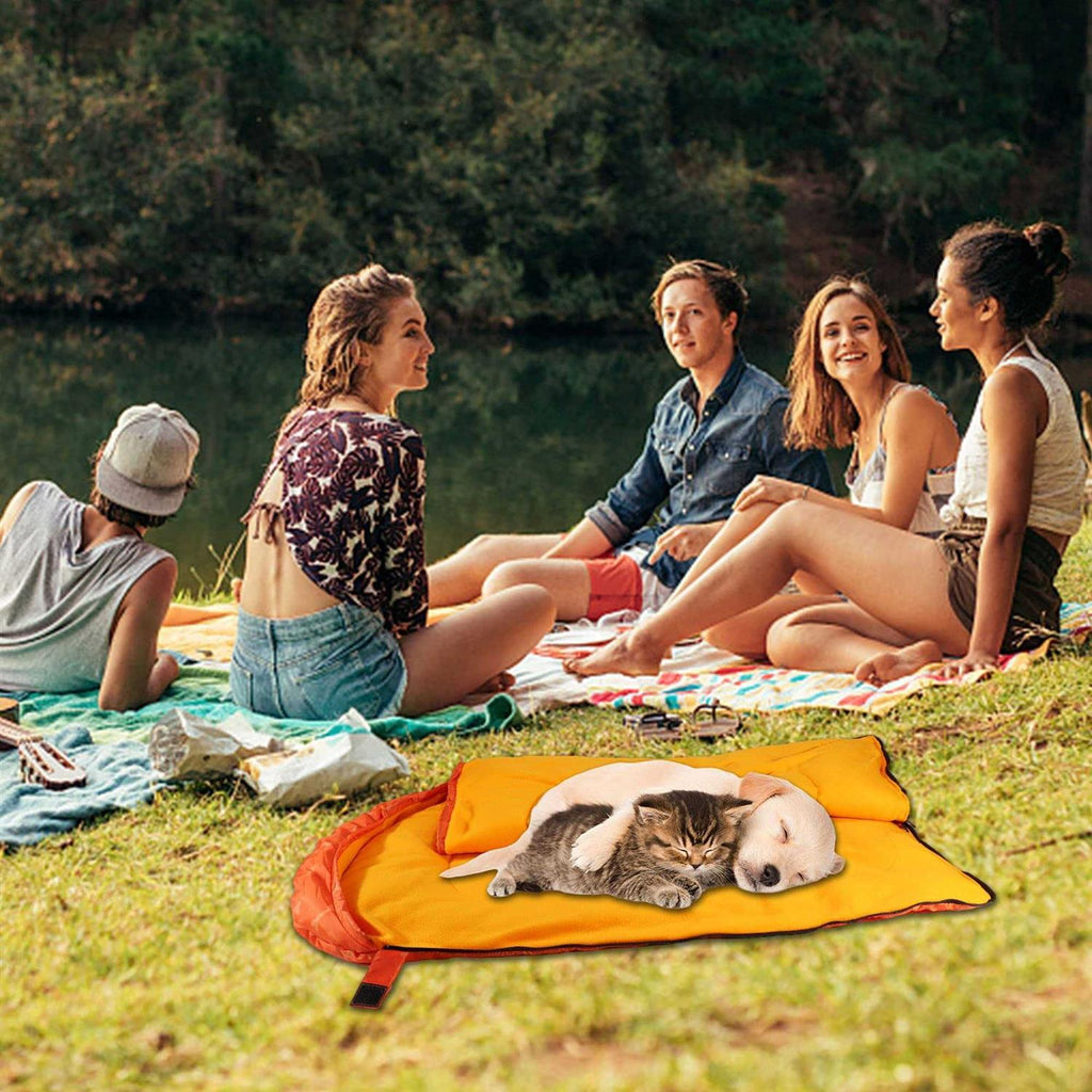 Waterproof Warm Packable Dog Sleeping Bag W5768