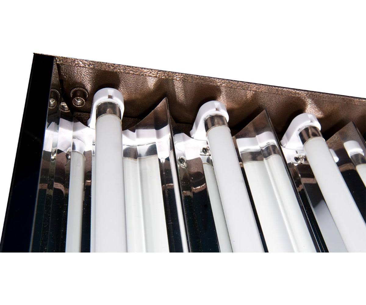 T5 4ft 4 Tube Fixture with Bulbs H2211