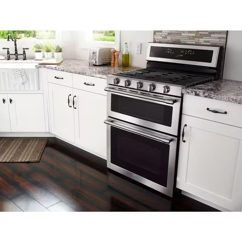 6.0 cu. ft. Double Oven Gas Range with True Convection E97907