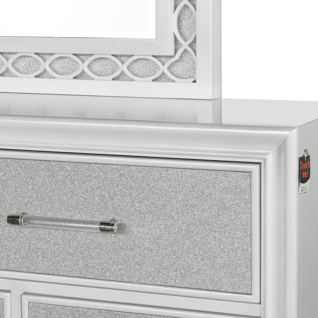 Queen 4-Piece Bedroom Set with LED Lights, Tufted Bed, Dresser, Mirror, and Nightstand in Pearlized White Y60303