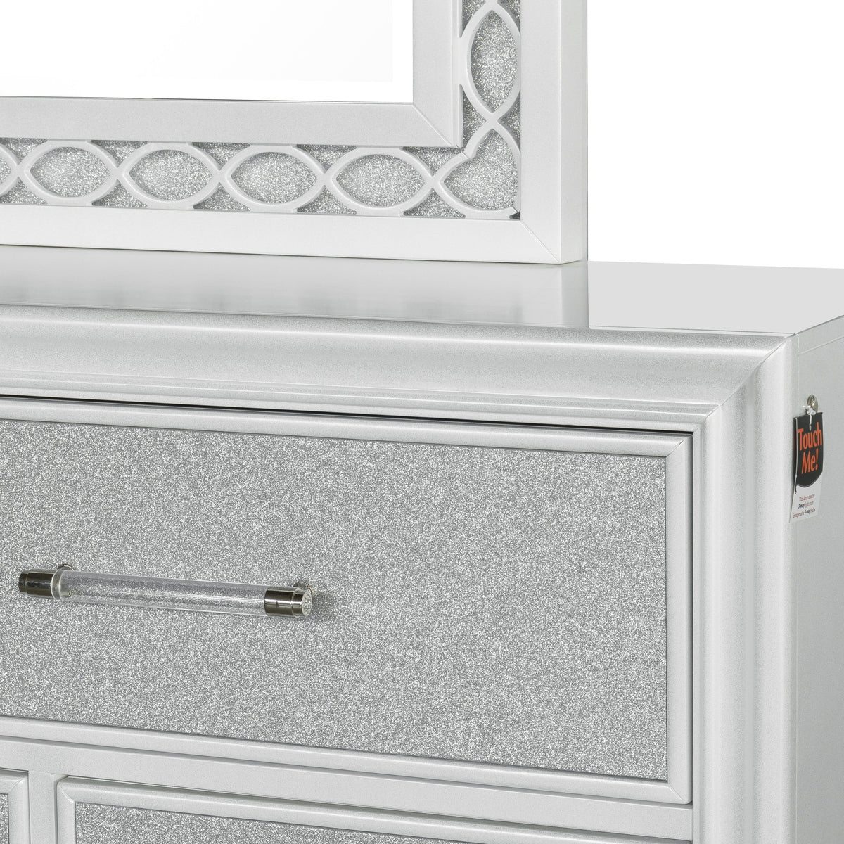 Queen 4-Piece Bedroom Set with LED Lights, Tufted Bed, Dresser, Mirror, and Nightstand in Pearlized White Y60303