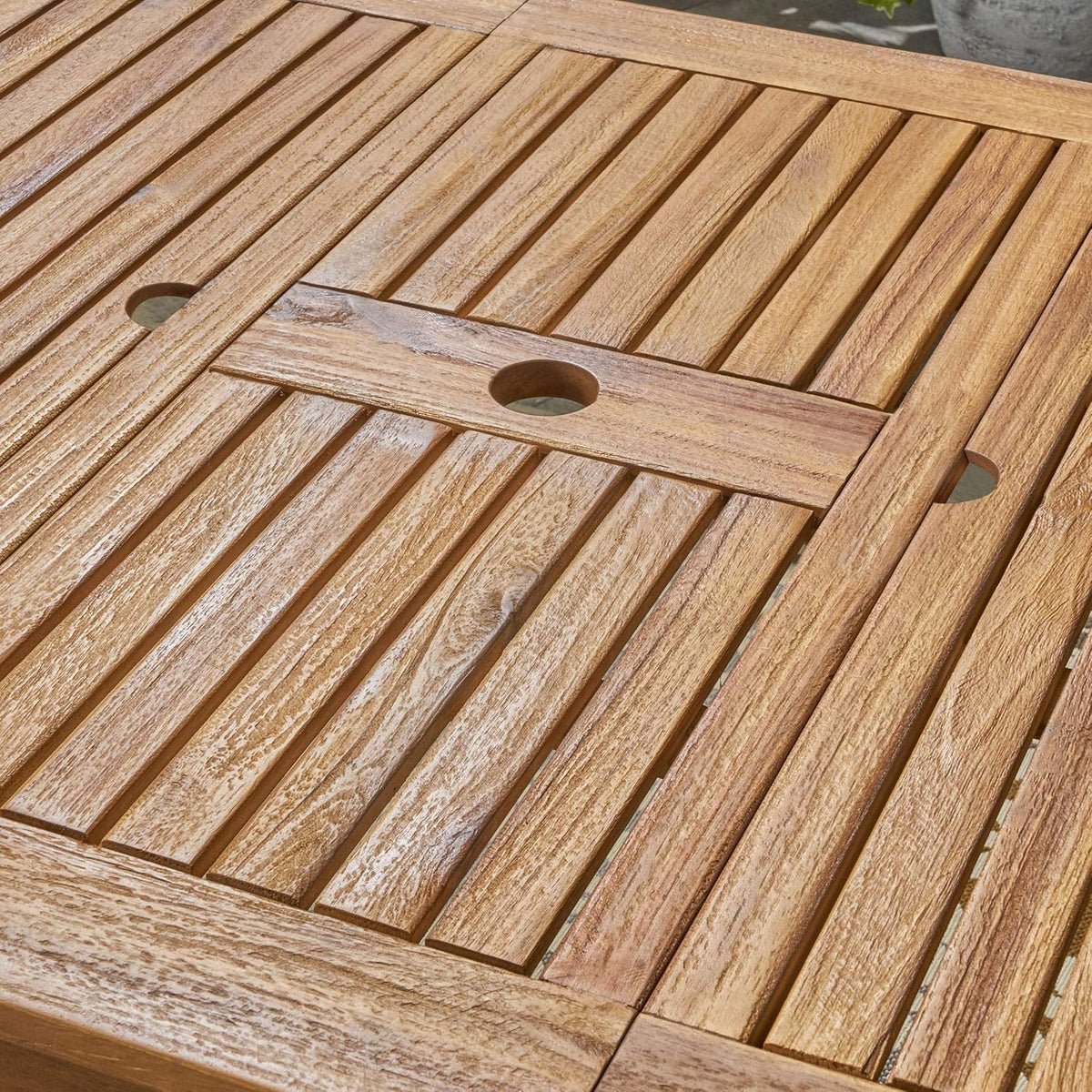 Acacia Wood Expandable Outdoor Dining Table Y72882