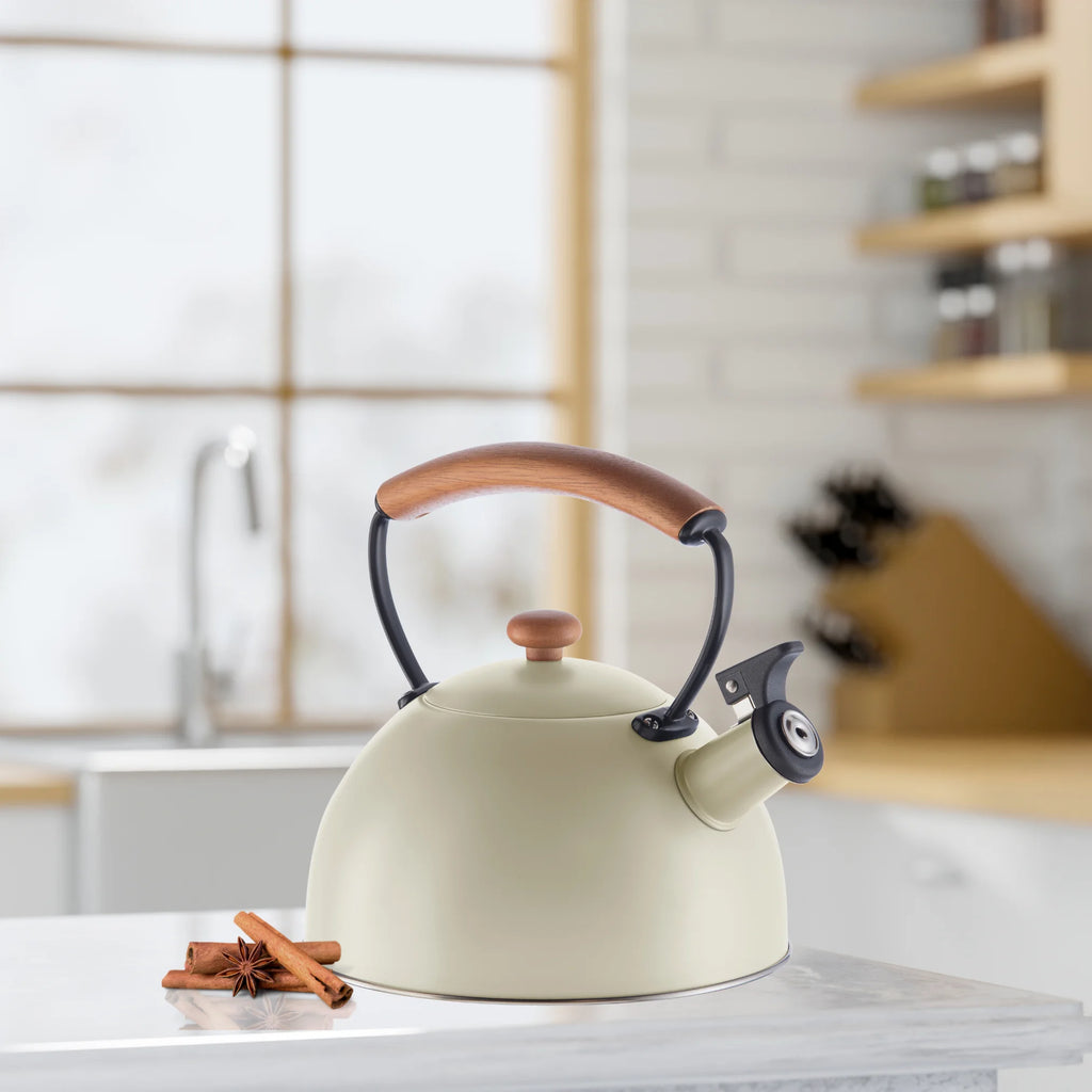 2.5 lt Whistling Tea Kettle U7178
