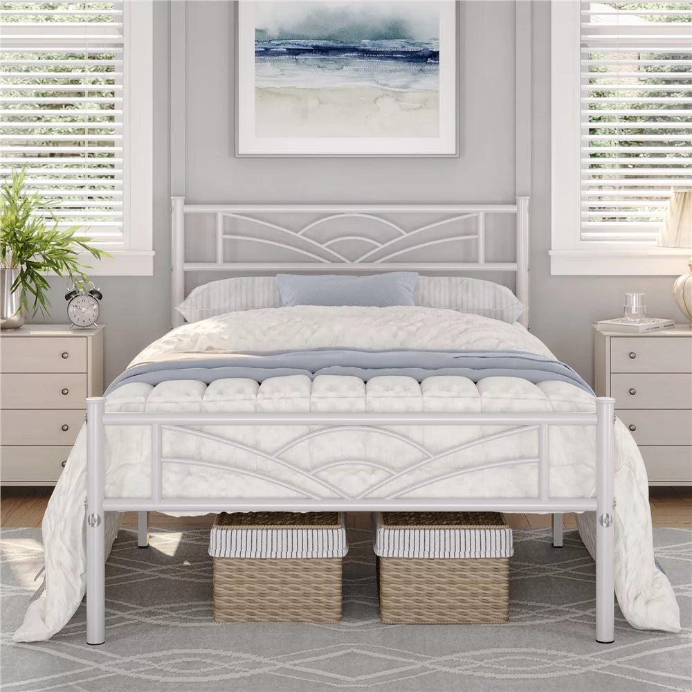 Queen Black Metal Bed L15140