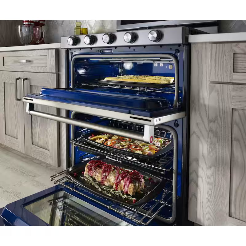 6.0 cu. ft. Double Oven Gas Range with Convection Oven in Stainless Steel V926315