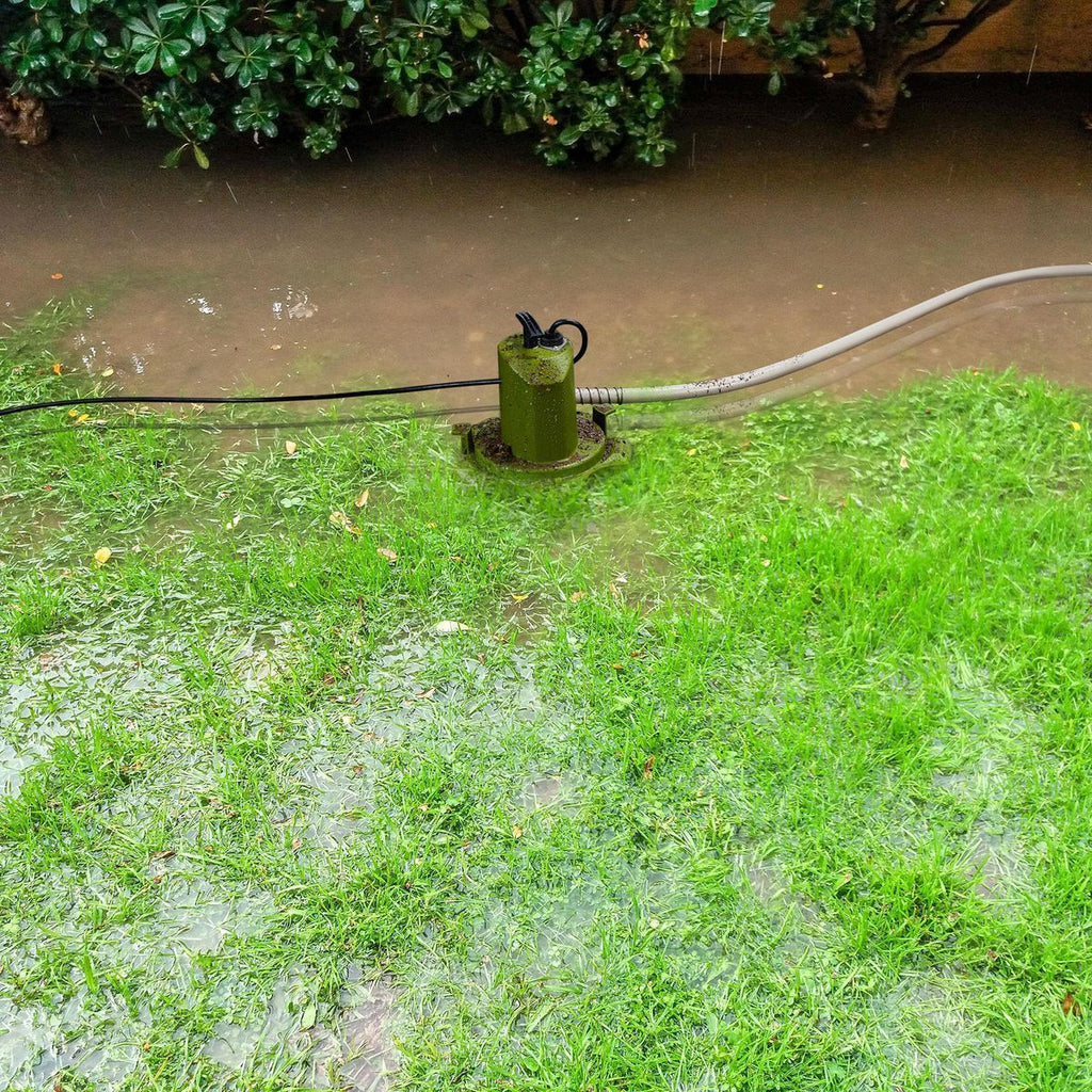 1/8 HP Multidirectional Submersible Utility Pump G9462