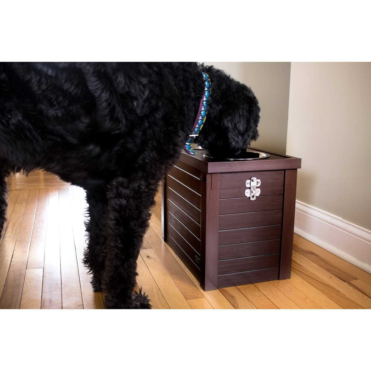 Pet Diner with Storage F11969