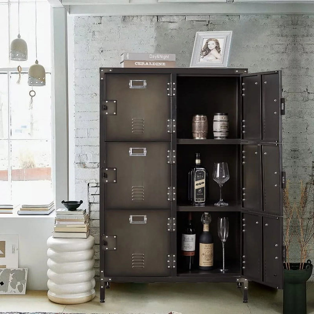 Metal Storage Locker with 6 Compartment Lockable Doors E718995
