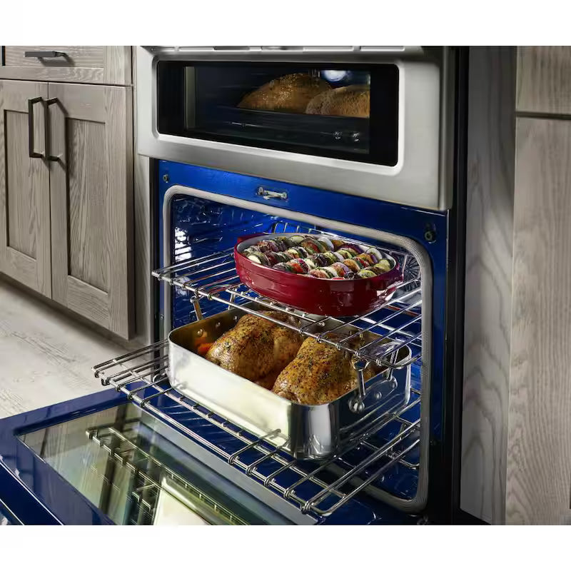 6.0 cu. ft. Double Oven Gas Range with Convection Oven in Stainless Steel V926315